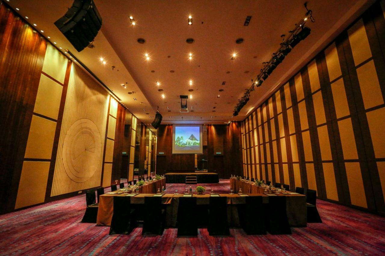 Avani Sepang Goldcoast Resort Кампонг-Баган-Лаланг Екстер'єр фото The meeting room
